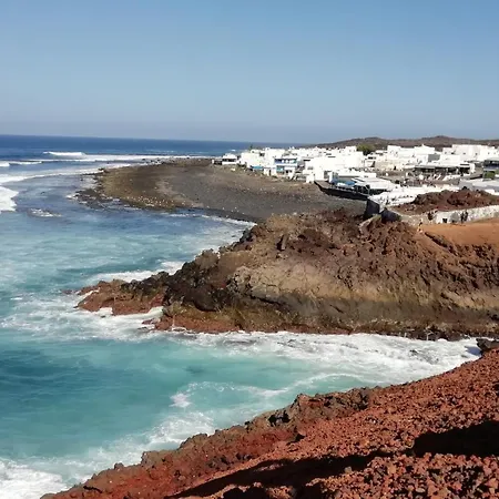 Casa Ines アパート